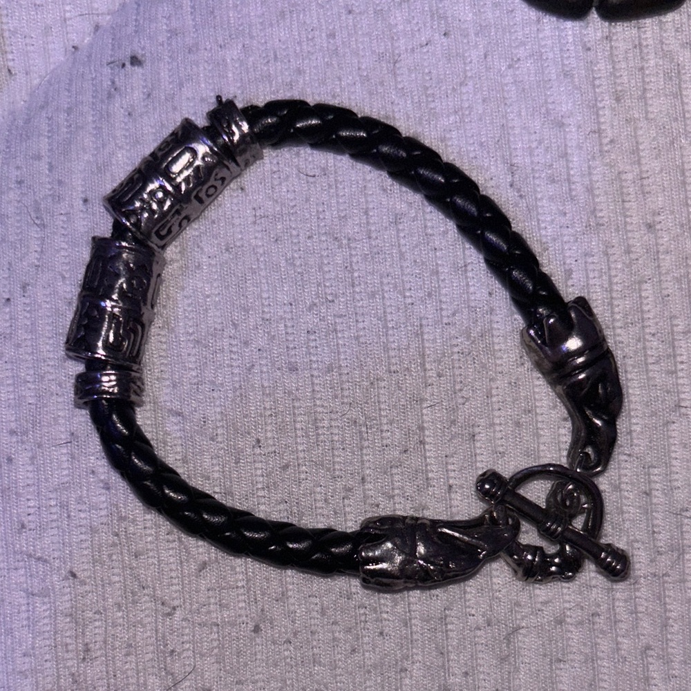 Bracelets - Picture 5 of 8